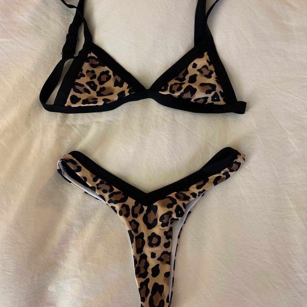 NEVER WORN- OneOne Leopard Bikini
